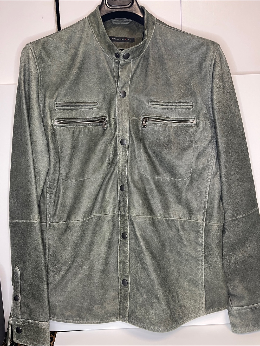 Men's JOHN VARVATOS Lamb skin leather Button-Front Jacket in Olive Green/Grey